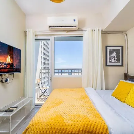 Urban Oasis Cozy Escape Apartment